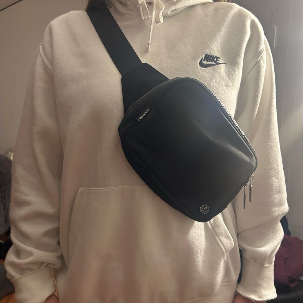 Everywhere Belt Bag Large 2L